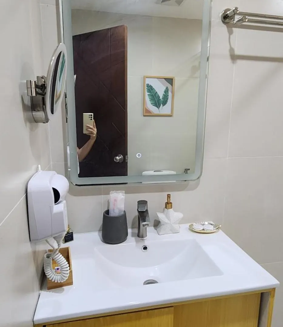 Cozynest - Modern 1 Bedroom Gem Luxury Smart Unit 앙헬레스 필리핀